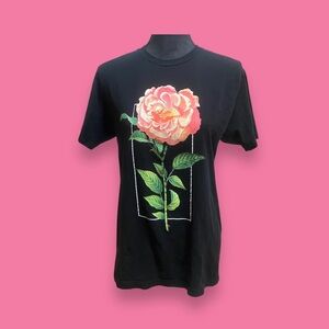 Shawn Mendes The Tour Concert Band Tee Size Medium